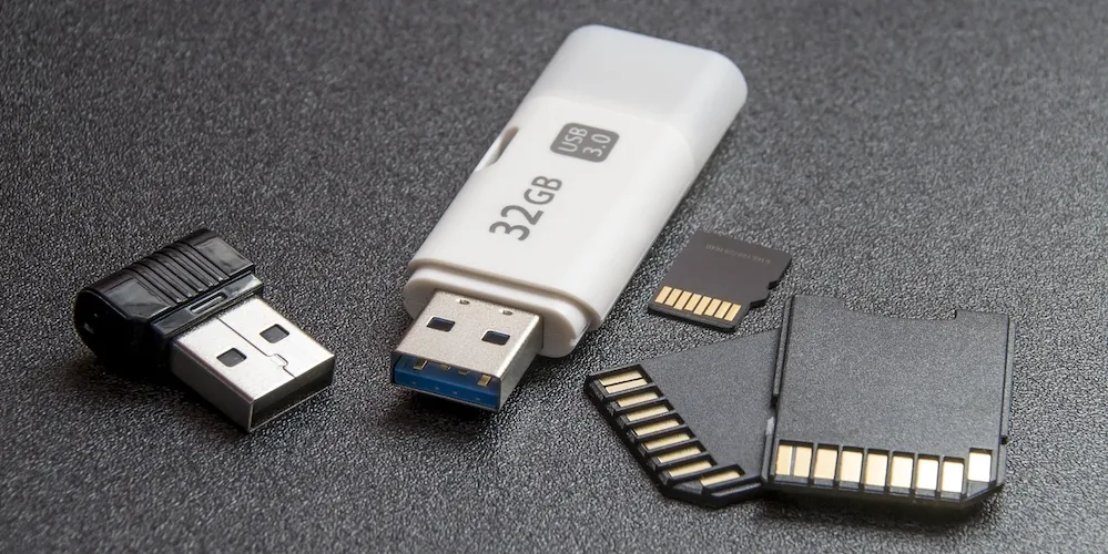 Jaka jest różnica między USB 1.1, 2.0 a 3.0? Jaka jest różnica między USB 1.1, 2.0 a 3.0?
